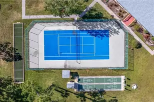 9849 Creekwood Ln, Fort Myers, FL 33905 - Photo 5