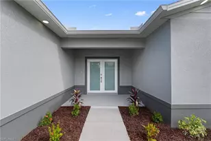 945 Butler St E, Lehigh Acres, FL 33974 - Photo 5
