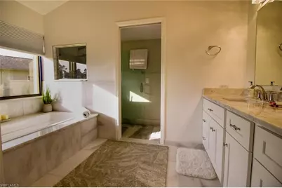 4220 Glasgow Ct, North Fort Myers, FL 33903 - Photo 11