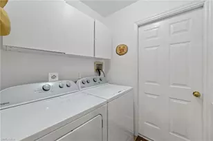 2305 SW 19th Pl, Cape Coral, FL 33991 - Photo 23