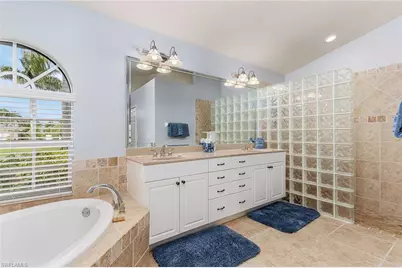 414 SW 47th St, Cape Coral, FL 33914 - Photo 15