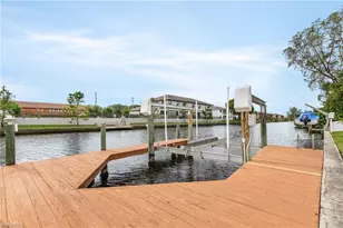 414 SW 47th St, Cape Coral, FL 33914 - Photo 3