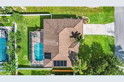 4226 SW 14th Pl, Cape Coral, FL 33914 - Photo 3