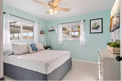 1426 SE 34th Ter, Cape Coral, FL 33904 - Photo 15