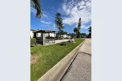 2828 Jackson St #I3, Fort Myers, FL 33901 - Photo 3