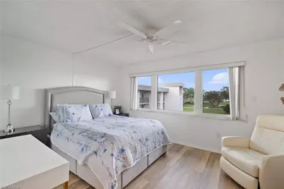 6102 Augusta Dr #302, Fort Myers, FL 33907 - Photo 13