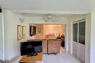 1033 Villa Dr, Labelle, FL 33935 - Photo 5