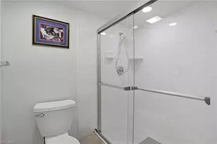 7116 Lakeridge Ct, Fort Myers, FL 33907 - Photo 23