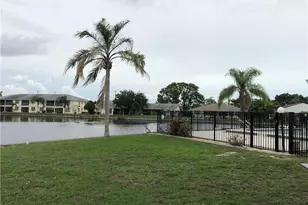 639 SE 13th Ave, Cape Coral, FL 33990 - Photo 25