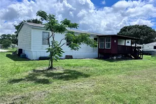 3704 Dustin Dr, Labelle, FL 33935 - Photo 5