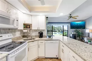 5710 Trailwinds Dr, Fort Myers, FL 33907 - Photo 11