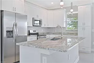 2803 24th St SW, Lehigh Acres, FL 33976 - Photo 13