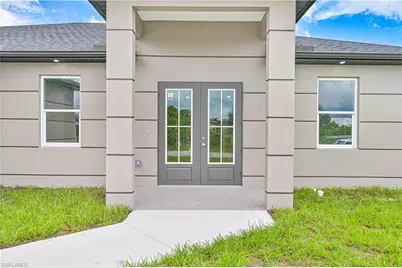 2803 24th St SW, Lehigh Acres, FL 33976 - Photo 5