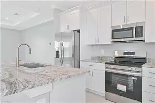 2803 24th St SW, Lehigh Acres, FL 33976 - Photo 11