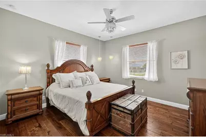 2123 SE 25th Ln, Cape Coral, FL 33904 - Photo 35