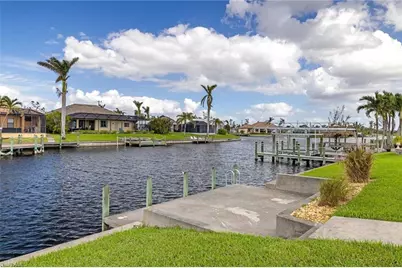 2307 SW 40th St, Cape Coral, FL 33914 - Photo 3