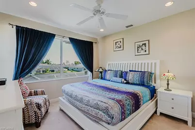 1827 SE 12th St, Cape Coral, FL 33990 - Photo 11