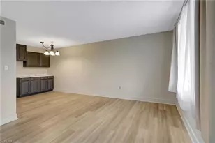 4906 Victoria Dr, Cape Coral, FL 33904 - Photo 7