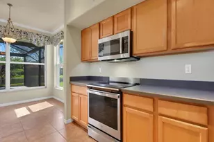 11771 Pinewood Lakes Dr, Fort Myers, FL 33913 - Photo 7