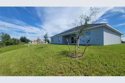 4016 NE 12th Ct, Cape Coral, FL 33909 - Photo 43
