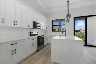 4113 Kismet Pkwy W, Cape Coral, FL 33993 - Photo 7