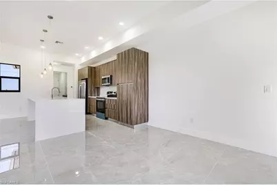 2833 NW 45th Pl, Cape Coral, FL 33993 - Photo 11