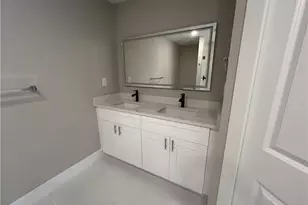 3433 NE 11th Pl, Cape Coral, FL 33909 - Photo 9