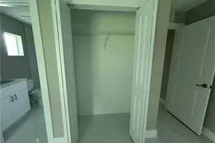 3433 NE 11th Pl, Cape Coral, FL 33909 - Photo 15