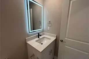 3433 NE 11th Pl, Cape Coral, FL 33909 - Photo 17