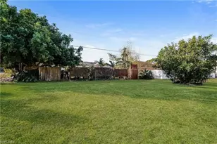 220 SE 13th St, Cape Coral, FL 33990 - Photo 15