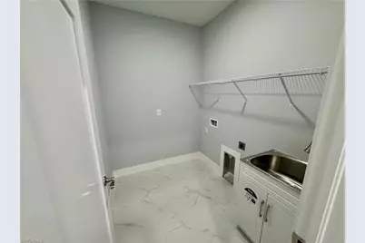 2004 Tropicana Pkwy W, Cape Coral, FL 33993 - Photo 9