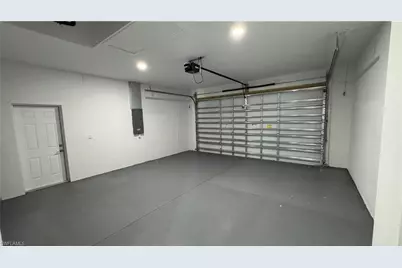 2004 Tropicana Pkwy W, Cape Coral, FL 33993 - Photo 19