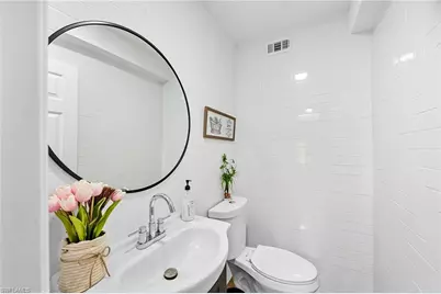 7171 Penzance Blvd, Fort Myers, FL 33966 - Photo 11