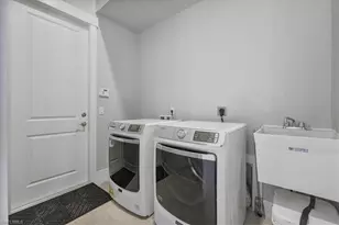 304 NW 39th Ave, Cape Coral, FL 33993 - Photo 19