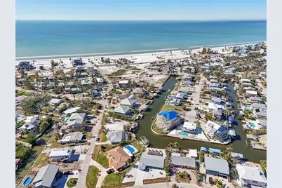 301 Seminole Way, Fort Myers Beach, FL 33931 - Photo 39