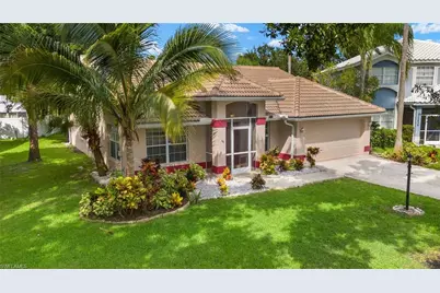 12540 Eagle Pointe Cir, Fort Myers, FL 33913 - Photo 15