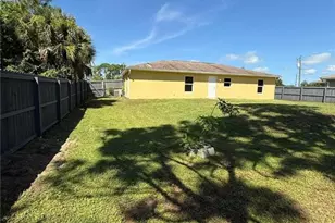 5007 Early Ln, Labelle, FL 33935 - Photo 21