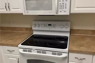 1030 Hancock Creek S Blvd, Cape Coral, FL 33909 - Photo 7