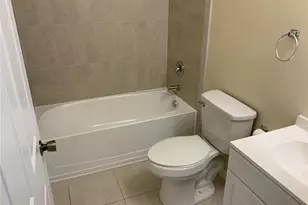 540-542 SE 6th Pl, Cape Coral, FL 33990 - Photo 7