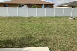 540-542 SE 6th Pl, Cape Coral, FL 33990 - Photo 13