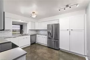 1331 S Brandywine Cir, Fort Myers, FL 33919 - Photo 3