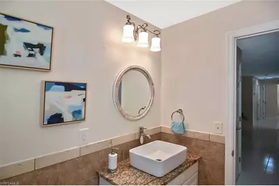 138 SE 30th St, Cape Coral, FL 33904 - Photo 5