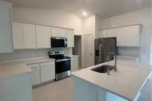 226 NW 19th Pl, Cape Coral, FL 33993 - Photo 7