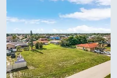 3725 SW 7th Pl, Cape Coral, FL 33914 - Photo 5