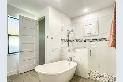 217 SW 21st St, Cape Coral, FL 33991 - Photo 31