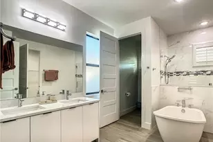 217 SW 21st St, Cape Coral, FL 33991 - Photo 29