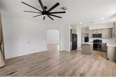 3466 Malagrotta Cir, Cape Coral, FL 33909 - Photo 19