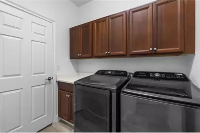 3466 Malagrotta Cir, Cape Coral, FL 33909 - Photo 45