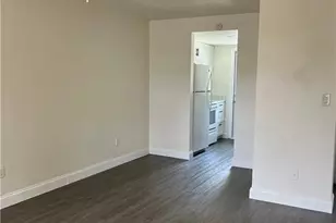 721 Burdick Ave, Fort Myers, FL 33905 - Photo 3