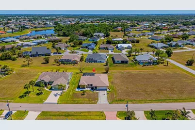 1426 Blue Lake Cir, Punta Gorda, FL 33983 - Photo 23